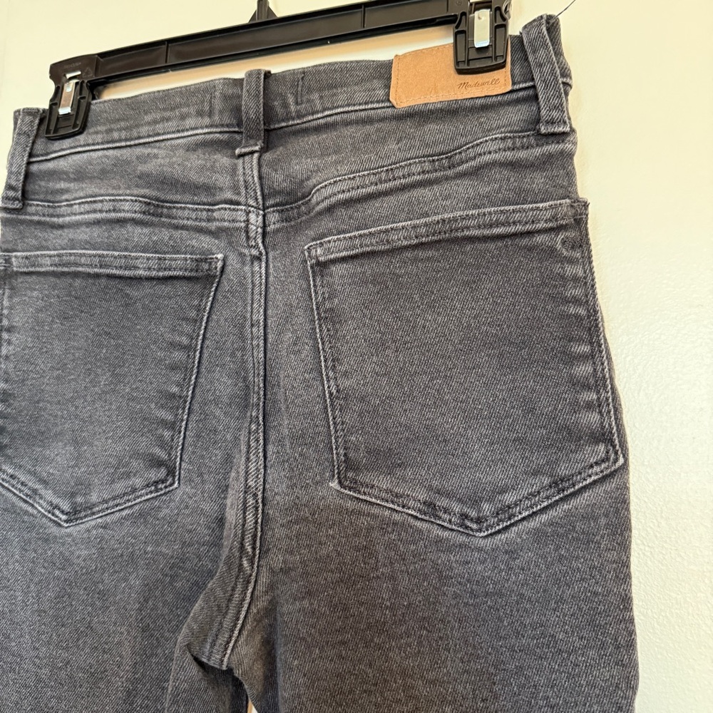 Madewell Cali Demi-Boot Jeans in Berkeley Black: Chewed-Hem Edition - Picture 9 of 11